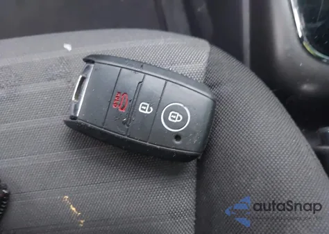 2017 Kia Forte S из США, поврежденный, VIN 3KPFL4A78HE115243